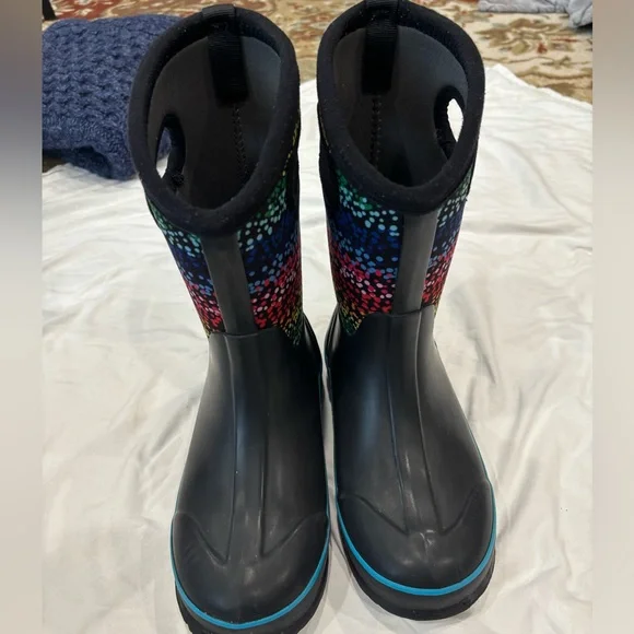 Bogs Kids Rainbow Rainboots - Picture 4 of 8